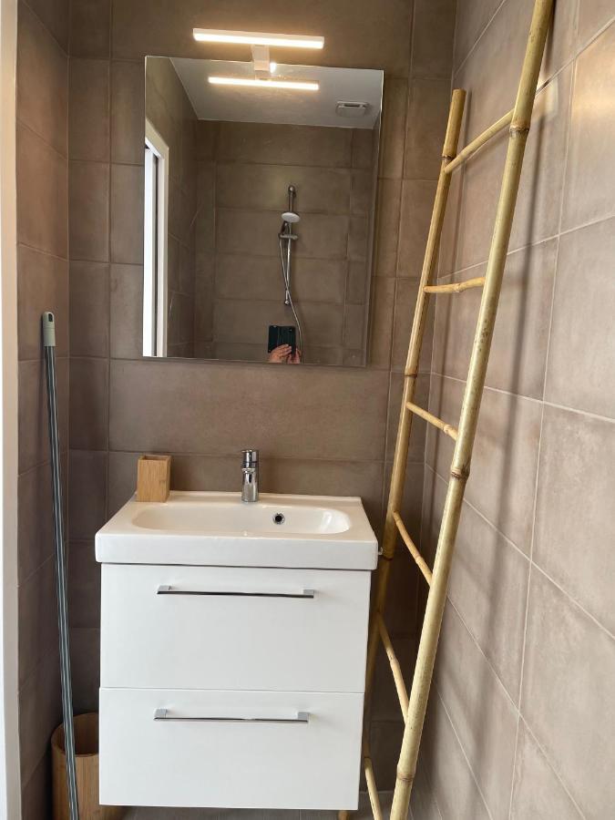 Maison La Capucine Sur Quai De Seine, Wifi, Machine A Laver, Parking Prive Gratuit Vernon  Bagian luar foto