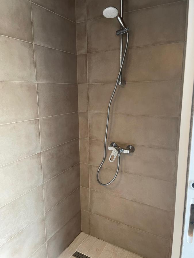 Maison La Capucine Sur Quai De Seine, Wifi, Machine A Laver, Parking Prive Gratuit Vernon  Bagian luar foto