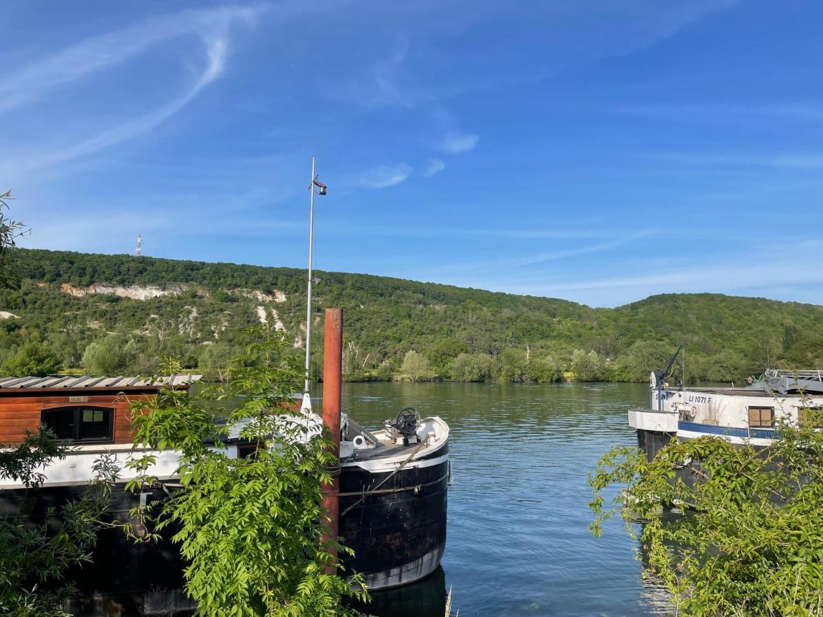Maison La Capucine Sur Quai De Seine, Wifi, Machine A Laver, Parking Prive Gratuit Vernon  Bagian luar foto