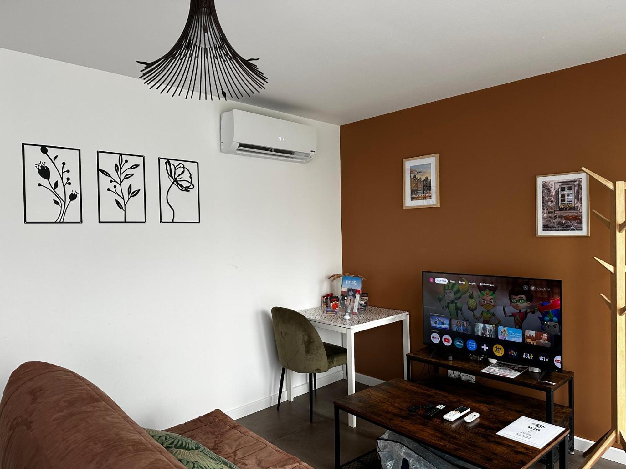 Maison La Capucine Sur Quai De Seine, Wifi, Machine A Laver, Parking Prive Gratuit Vernon  Bagian luar foto